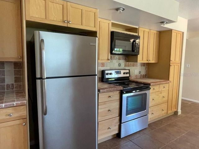512 GALLOWAY AVENUE, Deltona, FL 32725