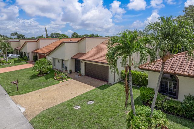 7040 Golf Pointe Circle, Tamarac, FL 33321