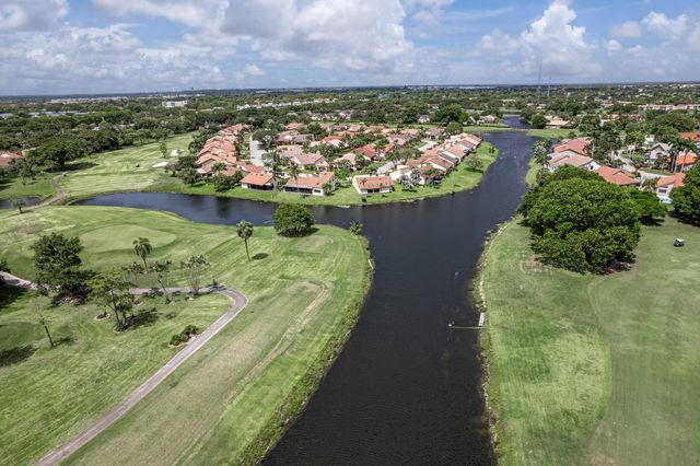 7040 Golf Pointe Circle, Tamarac, FL 33321