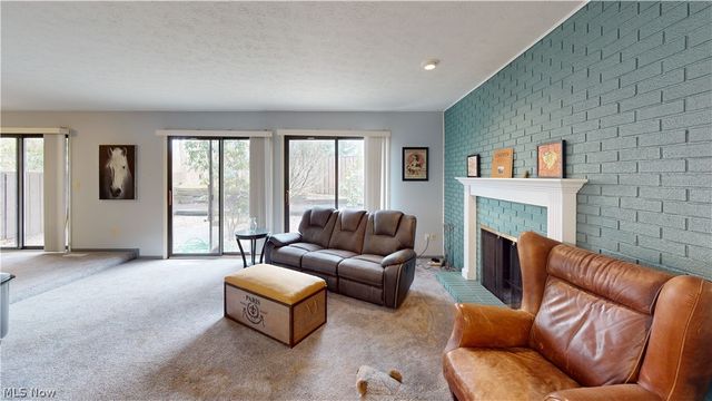 1939 Pine Drive, Kent, OH 44240