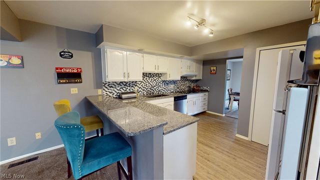 1939 Pine Drive, Kent, OH 44240