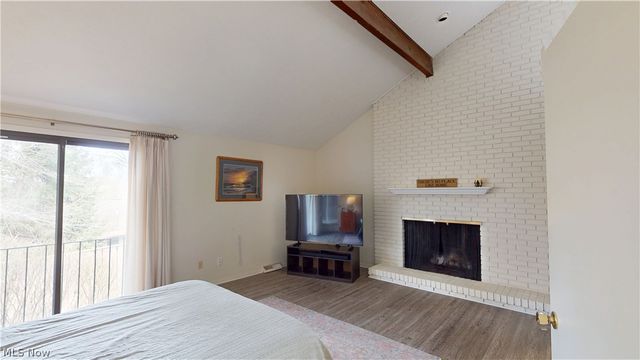 1939 Pine Drive, Kent, OH 44240