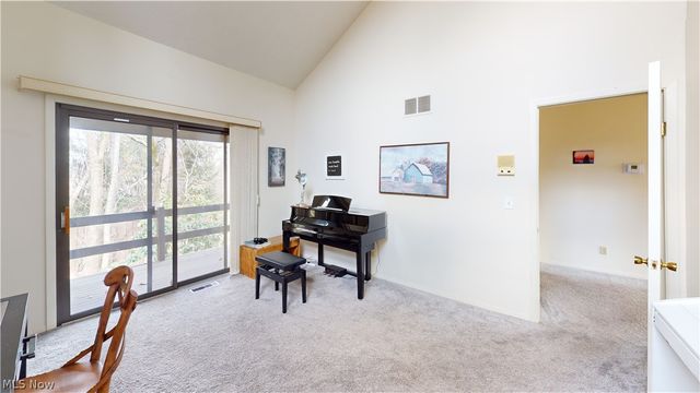 1939 Pine Drive, Kent, OH 44240