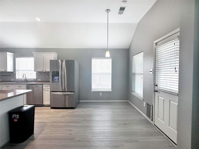 3307 Raintree Village Drive, Katy, TX 77449