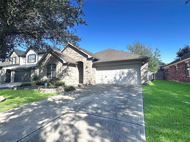 3307 Raintree Village Drive, Katy, TX 77449
