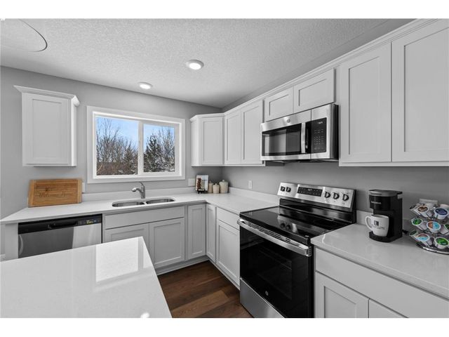 341 Ridge Road, Le Sueur, MN 56058