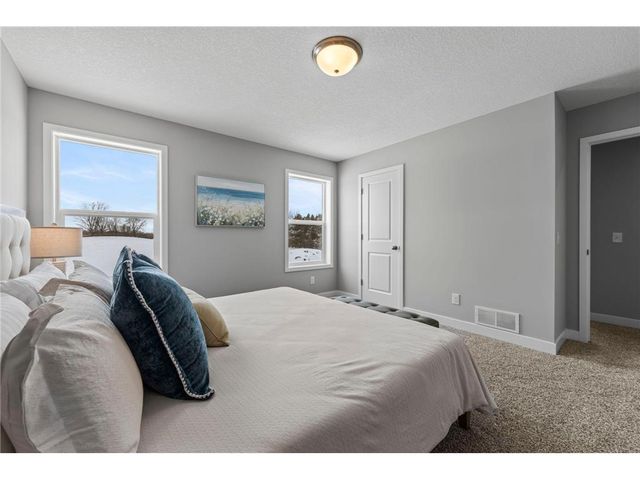 341 Ridge Road, Le Sueur, MN 56058