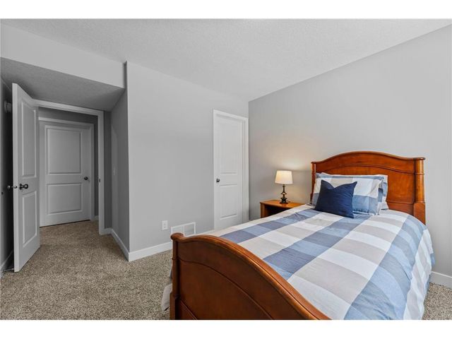 341 Ridge Road, Le Sueur, MN 56058