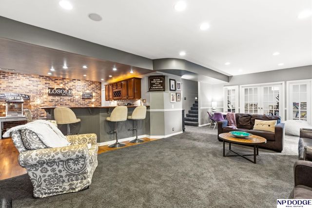 16270 Sprague Street, Omaha, NE 68116
