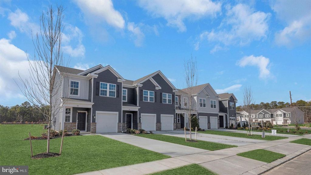 262 HERMOSA DR, Egg Harbor Township, NJ 08234