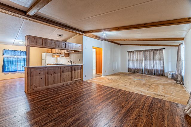 3007 Tanglewood Drive, Granbury, TX 76048