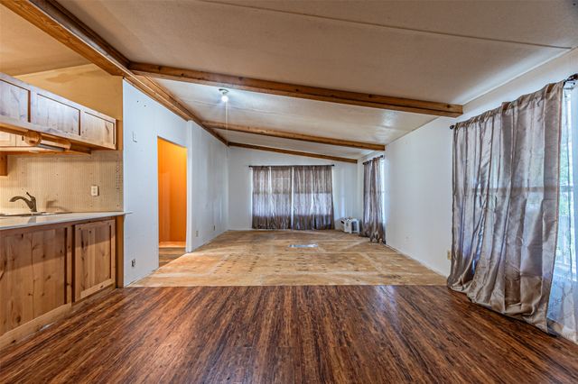 3007 Tanglewood Drive, Granbury, TX 76048
