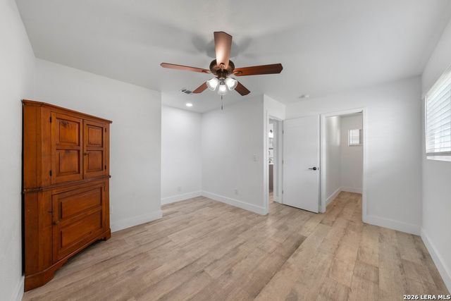 784 Hill Top Drive, Canyon Lake, TX 78133