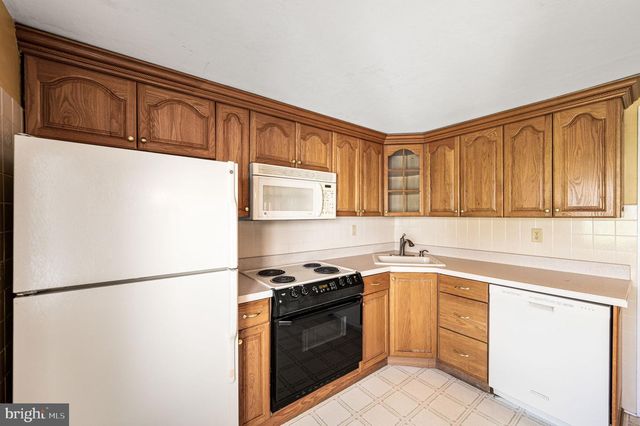 4938 SUNRISE AVE, Bensalem, PA 19020