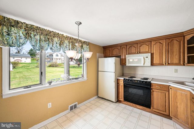 4938 SUNRISE AVE, Bensalem, PA 19020
