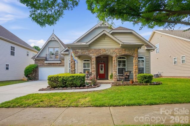 8452 Whitehawk Hill Road, Waxhaw, NC 28173