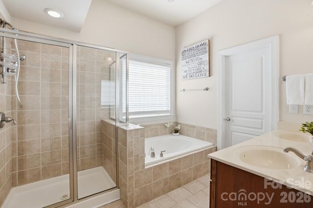 8452 Whitehawk Hill Road, Waxhaw, NC 28173