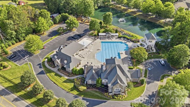 8452 Whitehawk Hill Road, Waxhaw, NC 28173
