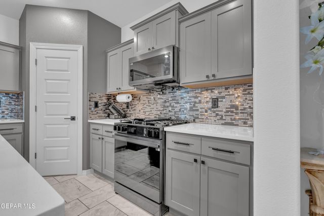 4800 MARISABEL AZCARATE Street, El Paso, TX 79938
