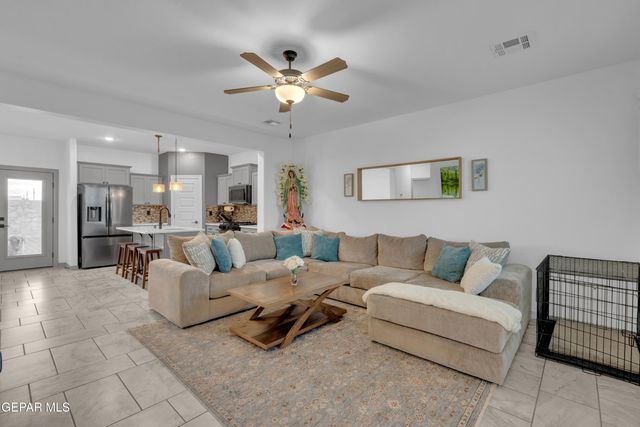 4800 MARISABEL AZCARATE Street, El Paso, TX 79938