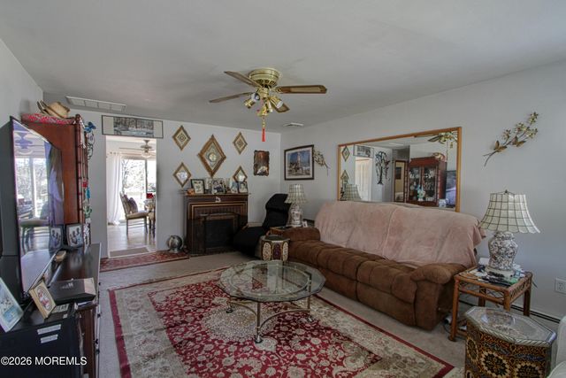 29 Green Drive, Toms River, NJ 08755