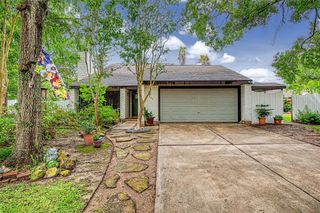 402 Redway Lane, Webster, TX 77598