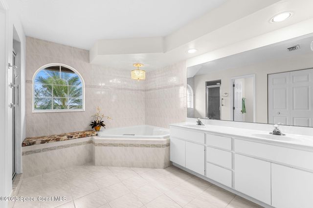 2545 N Indian River Drive, Cocoa, FL 32922