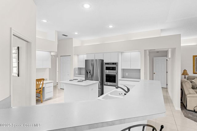 2545 N Indian River Drive, Cocoa, FL 32922