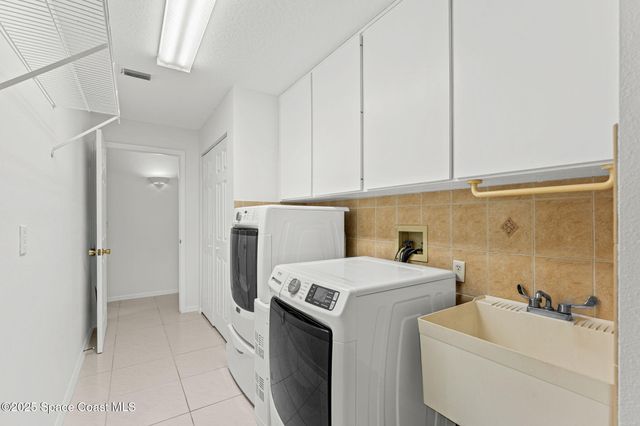 2545 N Indian River Drive, Cocoa, FL 32922