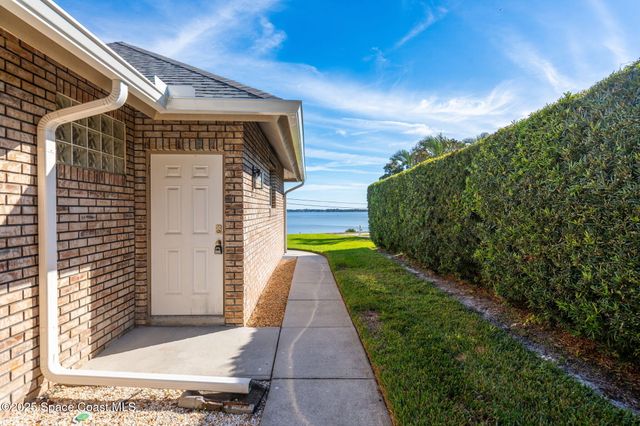 2545 N Indian River Drive, Cocoa, FL 32922