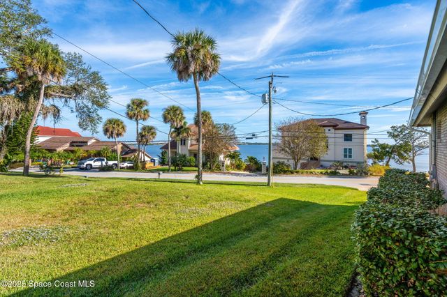 2545 N Indian River Drive, Cocoa, FL 32922