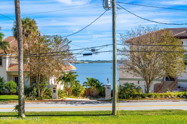 2545 N Indian River Drive, Cocoa, FL 32922