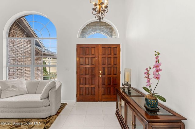 2545 N Indian River Drive, Cocoa, FL 32922