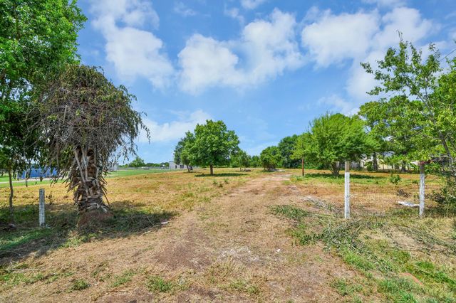 2920 Blackwood Road, Rosenberg, TX 77471
