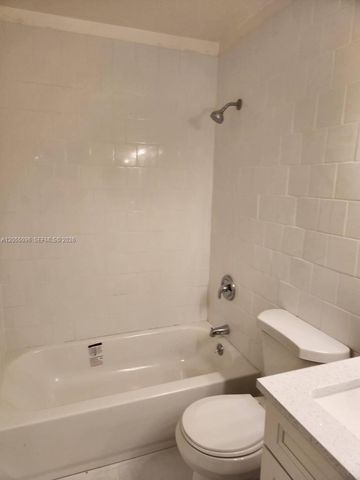 11643 NW 11th Street, Pembroke Pines, FL 33026