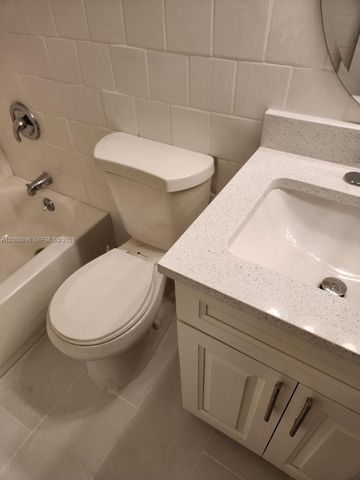 11643 NW 11th Street, Pembroke Pines, FL 33026