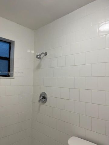 11643 NW 11th Street, Pembroke Pines, FL 33026
