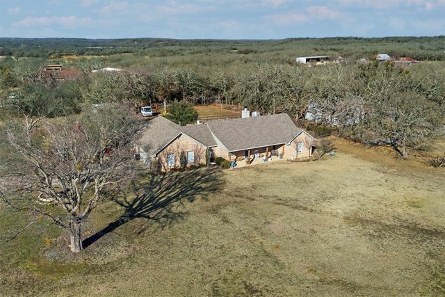 2590 W Blackjack Road, Aubrey, TX 76227