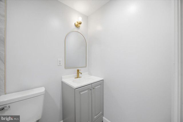 9955 BRIDLE RD, Philadelphia, PA 19115