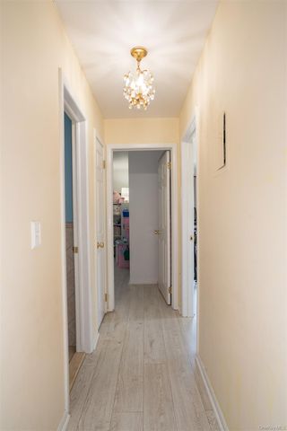 68 Parkside Drive 68, Suffern, NY 10901