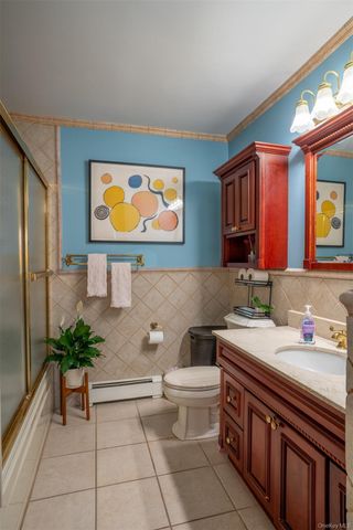 68 Parkside Drive 68, Suffern, NY 10901