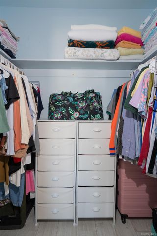 68 Parkside Drive 68, Suffern, NY 10901