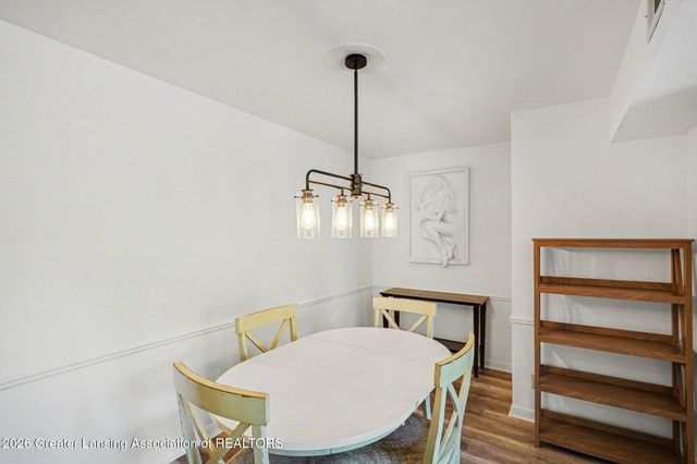 523 Bainbridge Drive 45, East Lansing, MI 48823