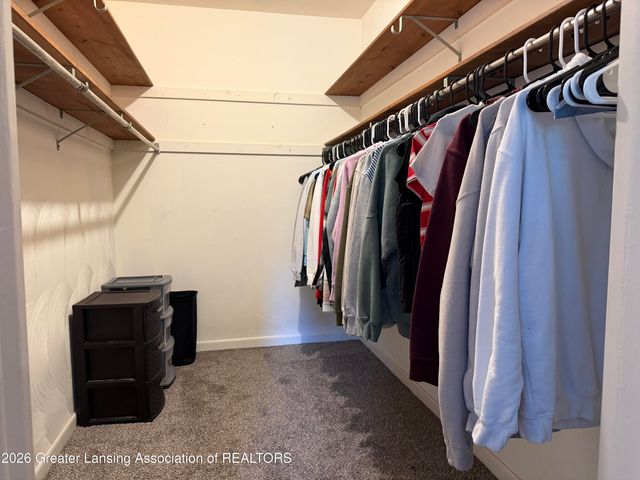 523 Bainbridge Drive 45, East Lansing, MI 48823