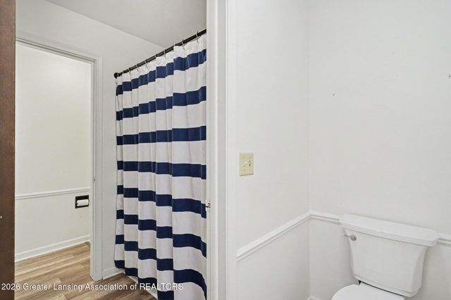 523 Bainbridge Drive 45, East Lansing, MI 48823