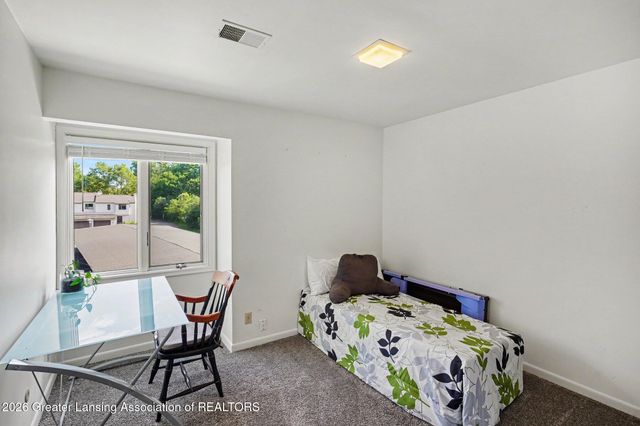 523 Bainbridge Drive 45, East Lansing, MI 48823