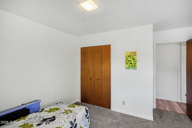 523 Bainbridge Drive 45, East Lansing, MI 48823