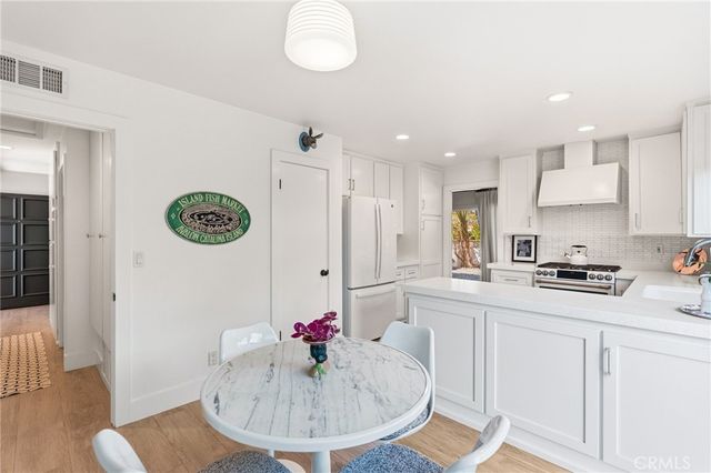 416 Onda, Newport Beach, CA 92660