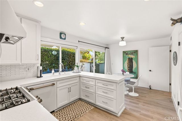 416 Onda, Newport Beach, CA 92660
