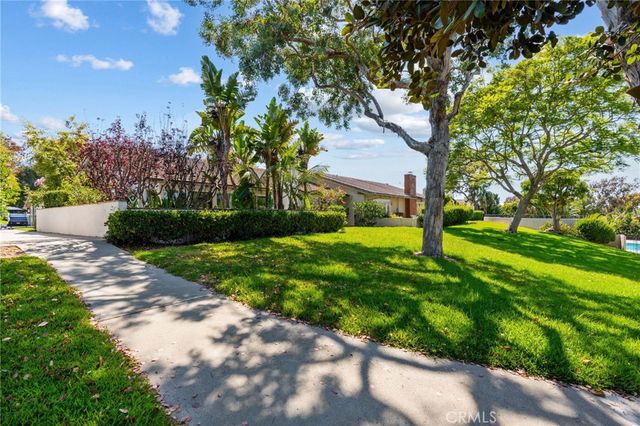 416 Onda, Newport Beach, CA 92660